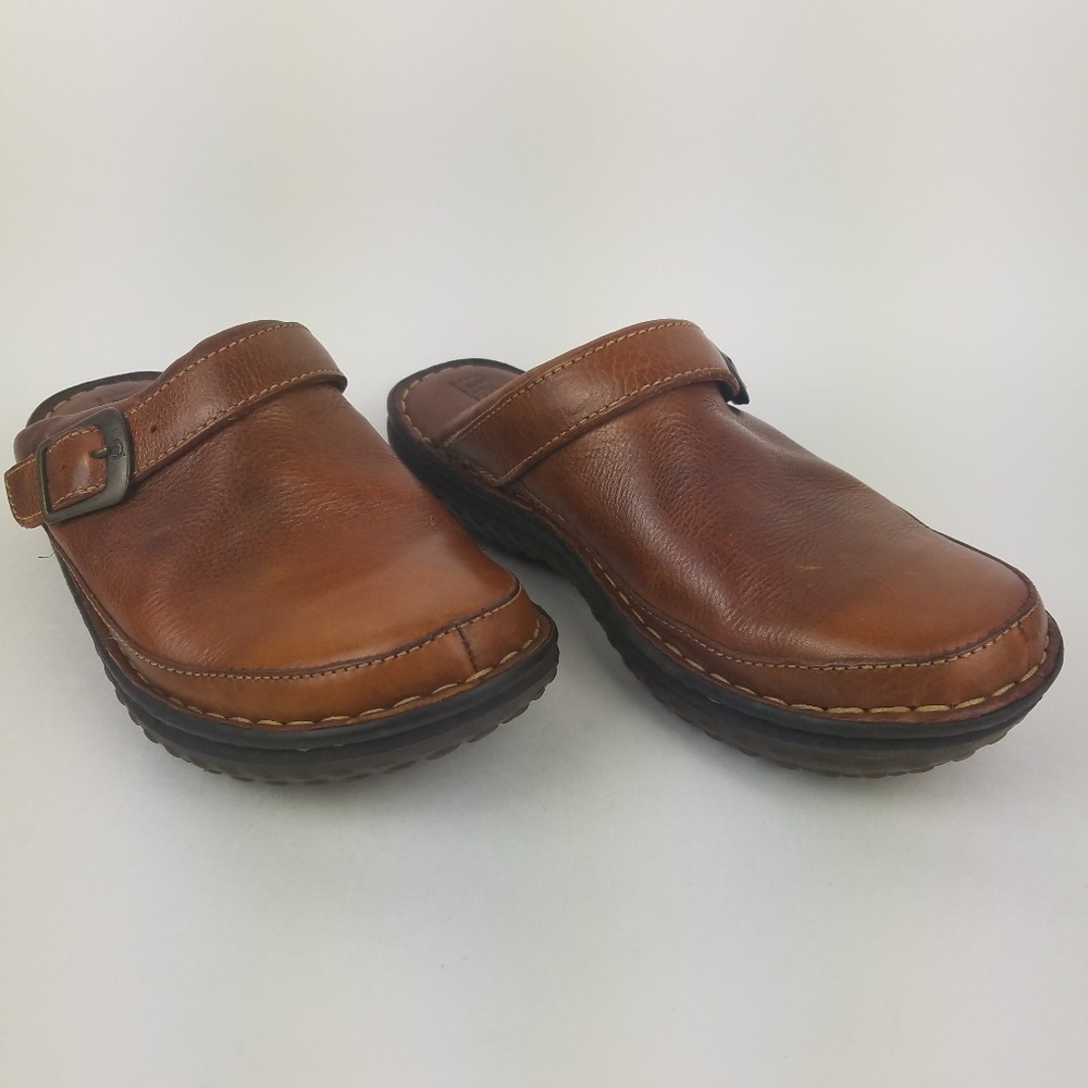 Born Leather Clogs US 8 EU 39 Comfortable